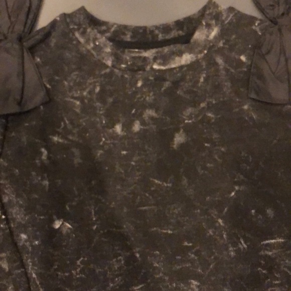 Clearance - Loud Apparel Sweater with Bows - Picture 4 of 8